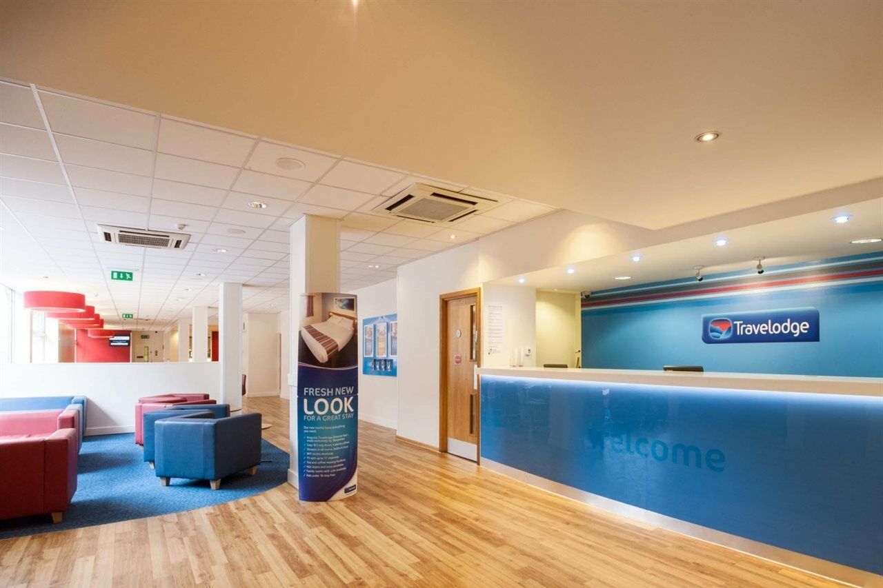 Travelodge Manchester Central Salford  Exterior photo